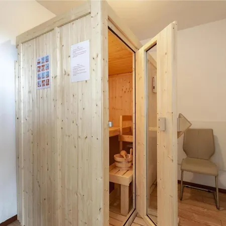 Wellness With Finnish Sauna Apartment *