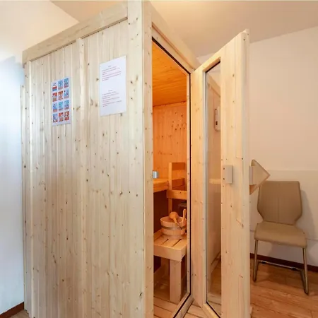 アパート Wellness With Finnish Sauna